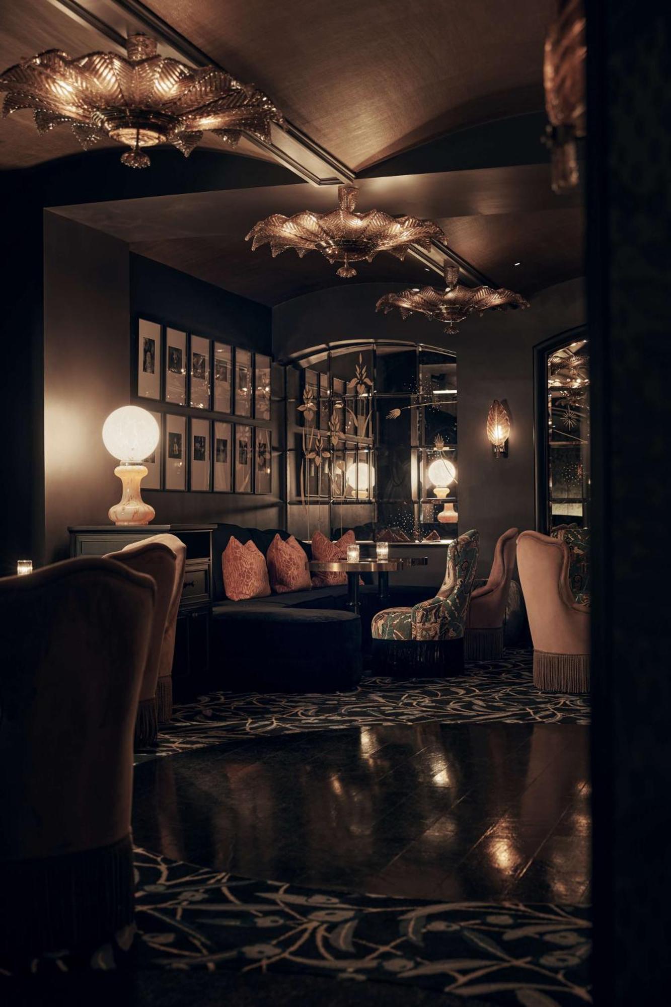 Nomad London酒店 外观 照片 The Bar at The Ivy Temple Row